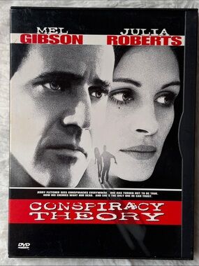 Conspiracy Theory (DVD) - Mel Gibson, Julia Roberts - Black/Red
